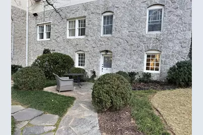 2544 Peachtree Road NW #8, Atlanta, GA 30305 - Photo 9