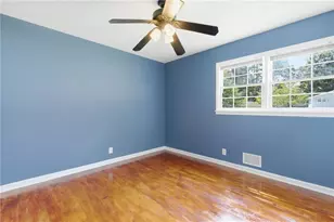 886 Oakhill Ct, Stone Mountain, GA 30087 - Photo 23