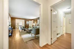 2737 Overlook Dr NE, Atlanta, GA 30345 - Photo 5