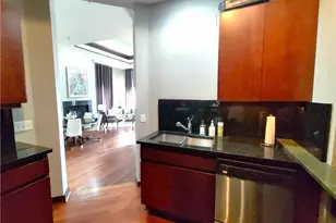3334 Peachtree Rd NE, Atlanta, GA 30326 - Photo 17