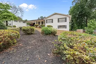 1083 Amelia Dr SW, Marietta, GA 30060 - Photo 3