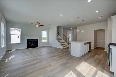 326 Bedford Trace, Conyers, GA 30094 - Photo 9