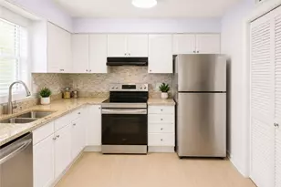 173 Amherst Pl NW, Atlanta, GA 30327 - Photo 11