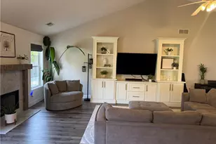 900 Grace Dr, Lawrenceville, GA 30043 - Photo 5