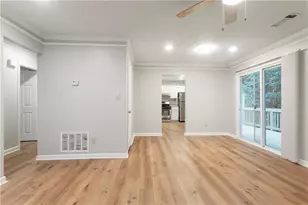 1041 Plantation Way NW, Kennesaw, GA 30144 - Photo 5