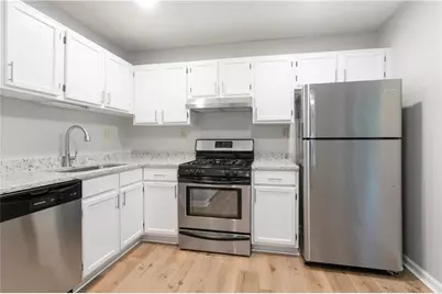 1041 Plantation Way NW, Kennesaw, GA 30144 - Photo 7