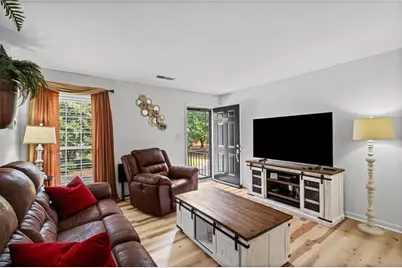 1166 Booth Road SW #209, Marietta, GA 30008 - Photo 5
