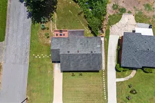 2074 Montrose Dr, East Point, GA 30344 - Photo 43