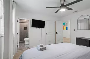2074 Montrose Dr, East Point, GA 30344 - Photo 15