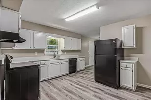 2130 Grayfield Dr, Grayson, GA 30017 - Photo 13