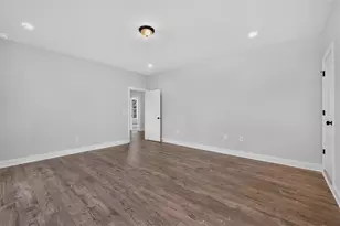 5808 Mitchell St, Flowery Branch, GA 30542 - Photo 45