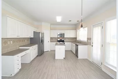 8155 Cavendish Place, Johns Creek, GA 30024 - Photo 15