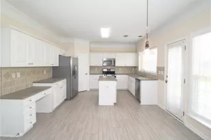 8155 Cavendish Pl, Johns Creek, GA 30024 - Photo 15