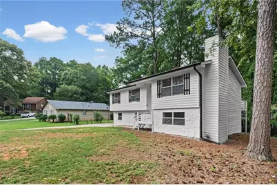 2648 Smoke House Place SW, Marietta, GA 30064 - Photo 3