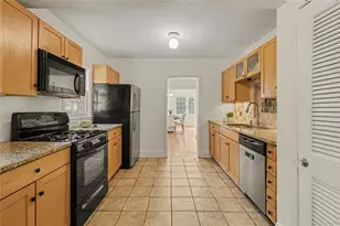 383 S Howard St SE, Atlanta, GA 30317 - Photo 9