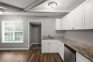 18 Westgate Park Dr, Newnan, GA 30263 - Photo 9