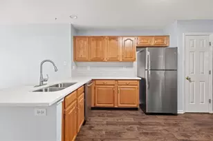 190 Glen Holly Dr, Roswell, GA 30076 - Photo 11