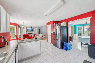 8199 McKenzie Place, Lithonia, GA 30058 - Photo 9
