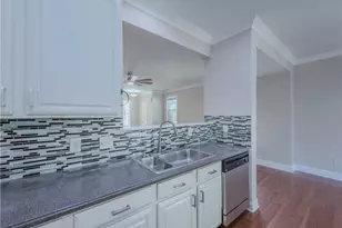 374 Leaflet Ives Dr, Lawrenceville, GA 30045 - Photo 9