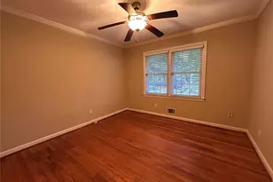 995 Melody Ln, Roswell, GA 30075 - Photo 29