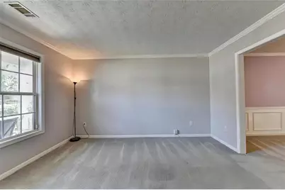 290 Lake Valley Drive, Loganville, GA 30052 - Photo 15
