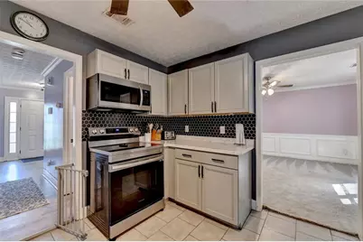 290 Lake Valley Drive SW, Loganville, GA 30052 - Photo 21