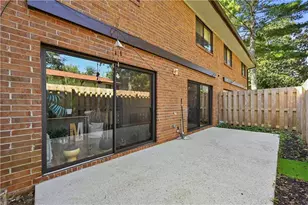 2525 Bradford Square NE, Atlanta, GA 30345 - Photo 27