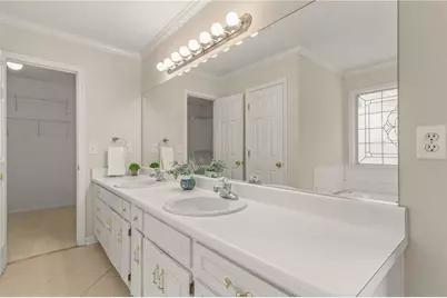 895 Scenic Lake Drive, Lawrenceville, GA 30045 - Photo 29