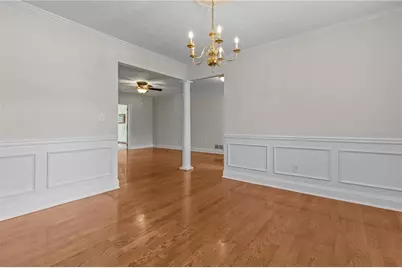 895 Scenic Lake Drive, Lawrenceville, GA 30045 - Photo 11
