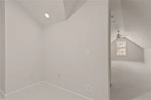 895 Scenic Lake Dr, Lawrenceville, GA 30045 - Photo 37