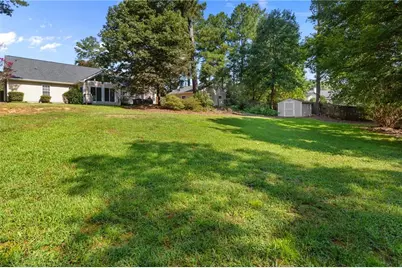 895 Scenic Lake Drive, Lawrenceville, GA 30045 - Photo 45