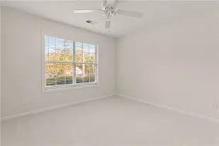 895 Scenic Lake Dr, Lawrenceville, GA 30045 - Photo 33