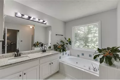 6447 Ivy Springs Drive, Flowery Branch, GA 30542 - Photo 33