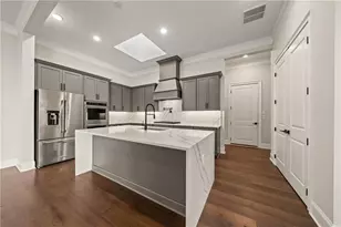 2451 Lizdionne Loop, Marietta, GA 30062 - Photo 9