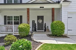 622 Edgemore Rd, Canton, GA 30114 - Photo 3