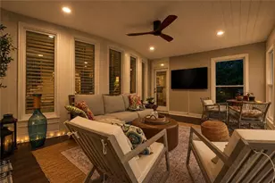 1044 Meadow Club Ct, Suwanee, GA 30024 - Photo 13