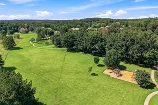 1044 Meadow Club Ct, Suwanee, GA 30024 - Photo 101