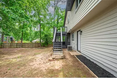 10175 Old Woodland Entry NE, Johns Creek, GA 30022 - Photo 37