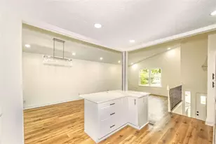 10175 Old Woodland Entry NE, Johns Creek, GA 30022 - Photo 13