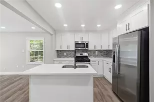 2818 Meadowview Dr SE, Atlanta, GA 30316 - Photo 9