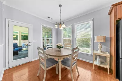 7525 Brookstone Circle, Flowery Branch, GA 30542 - Photo 19