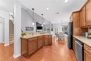 7525 Brookstone Cir, Flowery Branch, GA 30542 - Photo 15