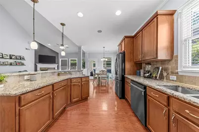 7525 Brookstone Circle, Flowery Branch, GA 30542 - Photo 17