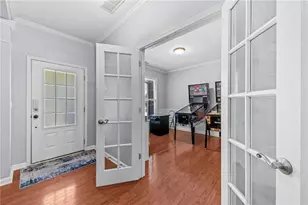 7525 Brookstone Cir, Flowery Branch, GA 30542 - Photo 7