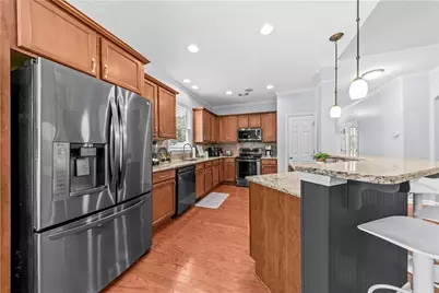 7525 Brookstone Circle, Flowery Branch, GA 30542 - Photo 15