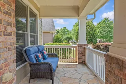 7525 Brookstone Circle, Flowery Branch, GA 30542 - Photo 5