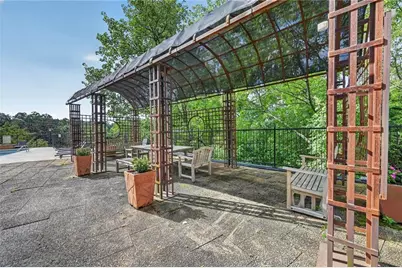 2285 Peachtree Road NE #706, Atlanta, GA 30309 - Photo 17