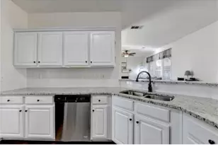 6782 Poplar Grove Way, Stone Mountain, GA 30087 - Photo 7