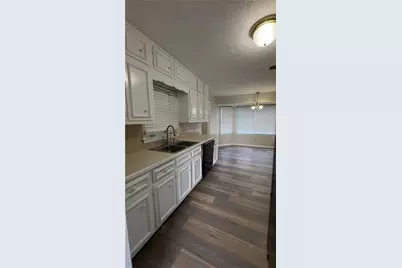 1050 Forest Heights Road, Stone Mountain, GA 30083 - Photo 9