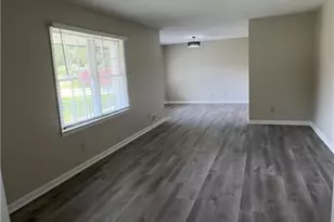 1050 Forest Heights Rd, Stone Mountain, GA 30083 - Photo 5